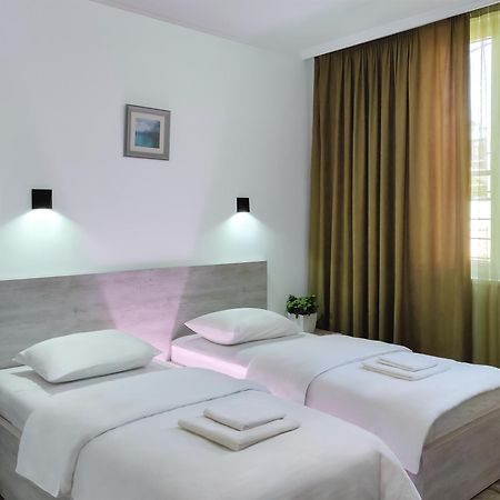 Westay Hotel Tiflis Exterior foto