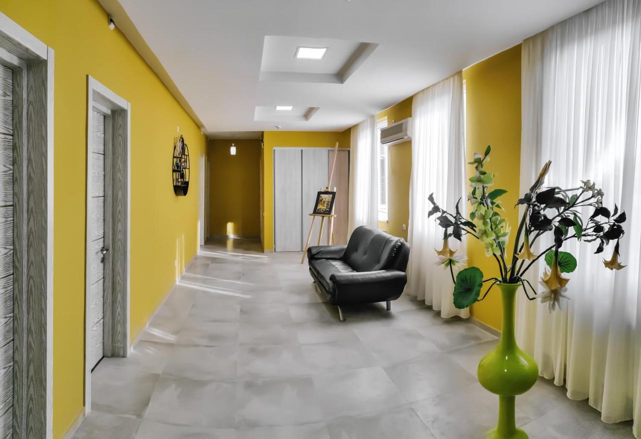 Westay Hotel Tiflis Exterior foto