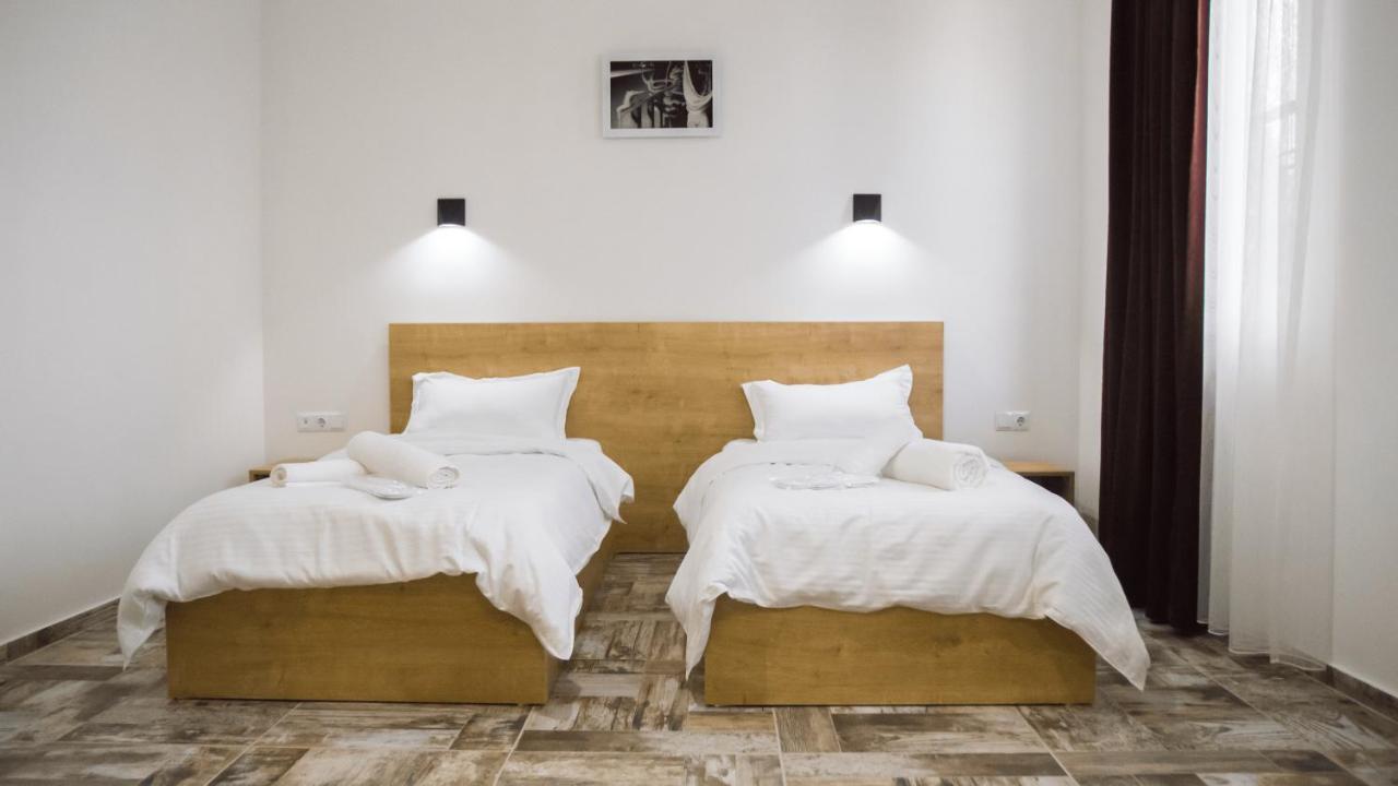 Westay Hotel Tiflis Exterior foto